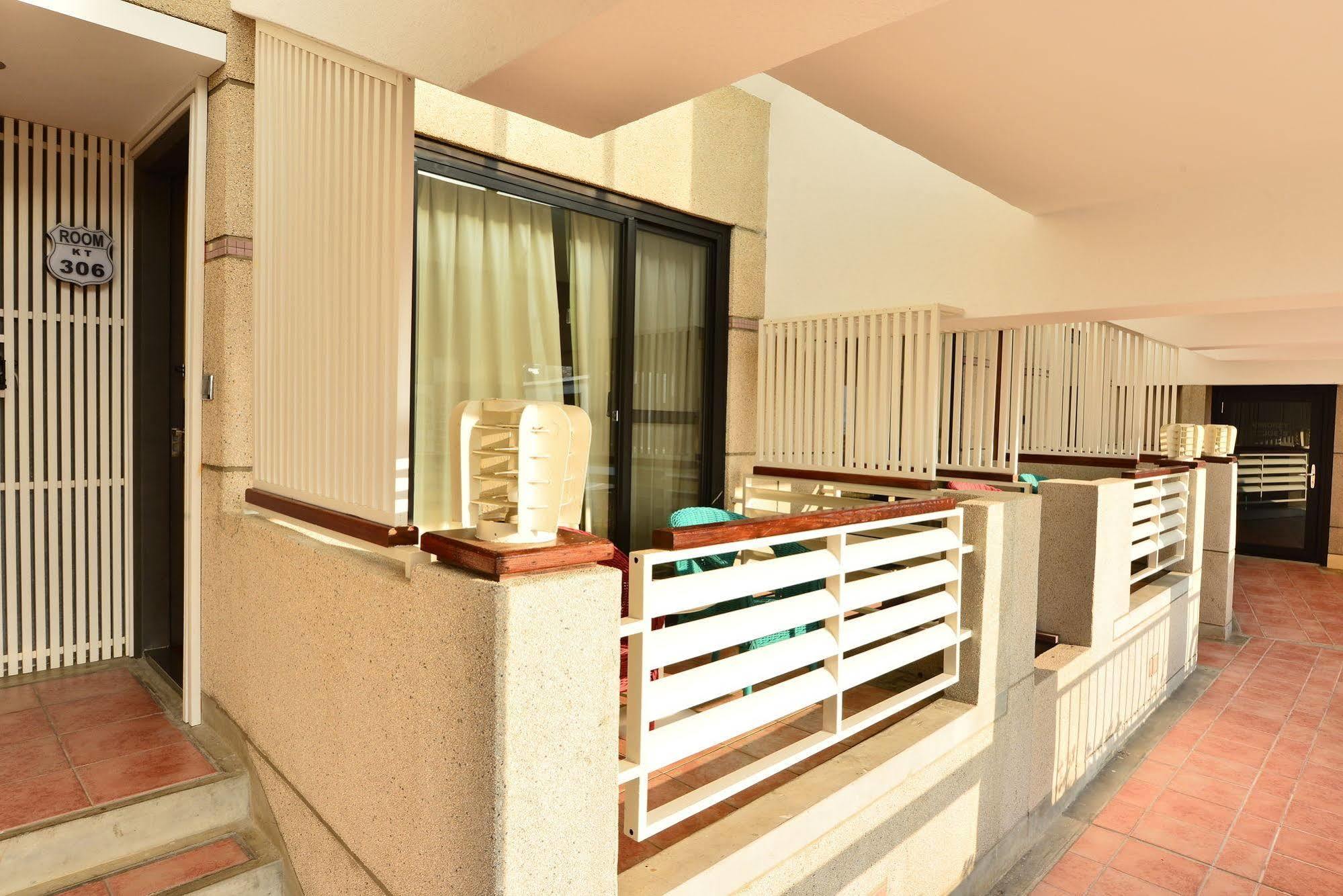 โฮเต็ลเดย์+ เกนติ้ง - สโมคกี้ โจส์ โฮเต็ล Hotel เขิ่นติง ภายนอก รูปภาพ